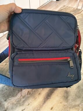 Lug Navy Quilted Crossbody Bag travel makeup